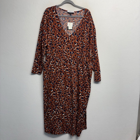 NWT Eloquii Elements Leopard Big Cat Stretchy Dress 22/24 Brown Long Sleeveve - Picture 2 of 8